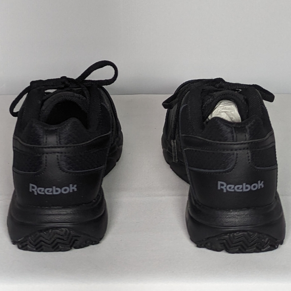 NEW Reebok Womens Work N Cushion 4.0 Walking Shoe sz 8.5 black - Picture 3 of 4